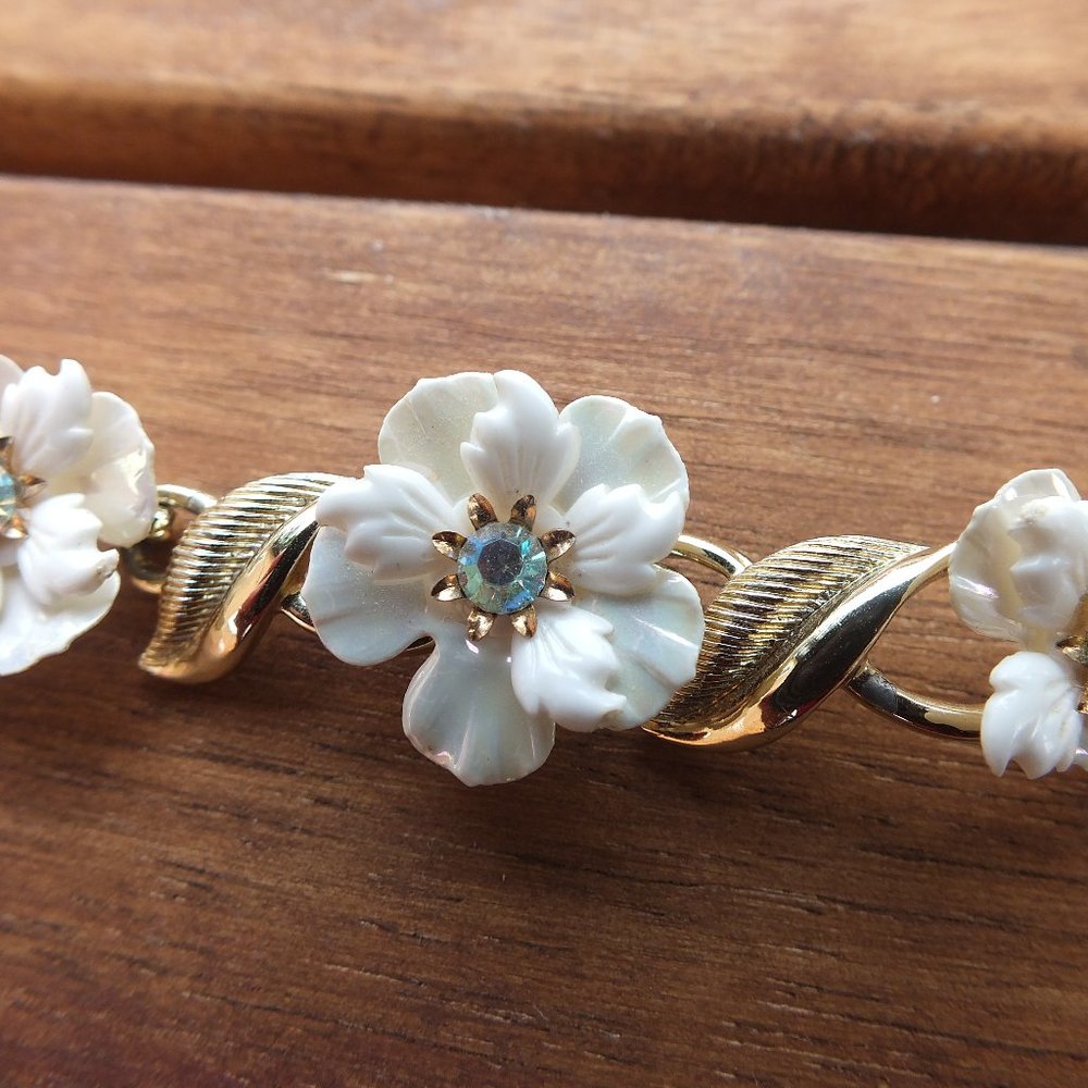 Vintage Coro Bracelet with Petals